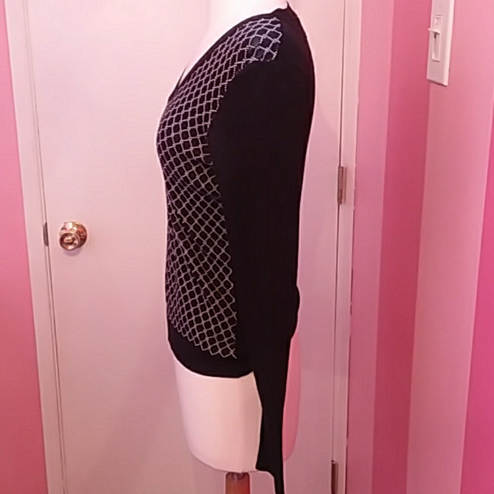 Women sweater - Picture 2 of 3